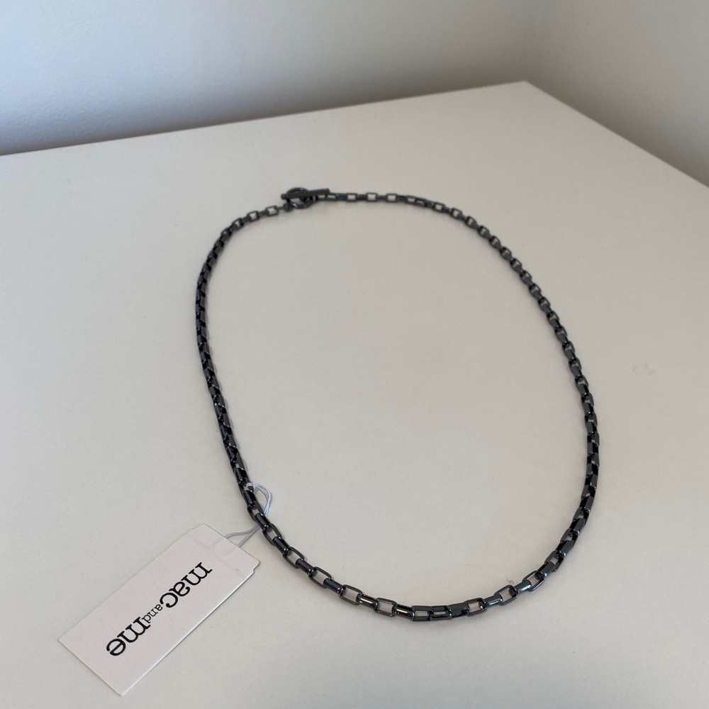 mac and me Black Chain Necklace